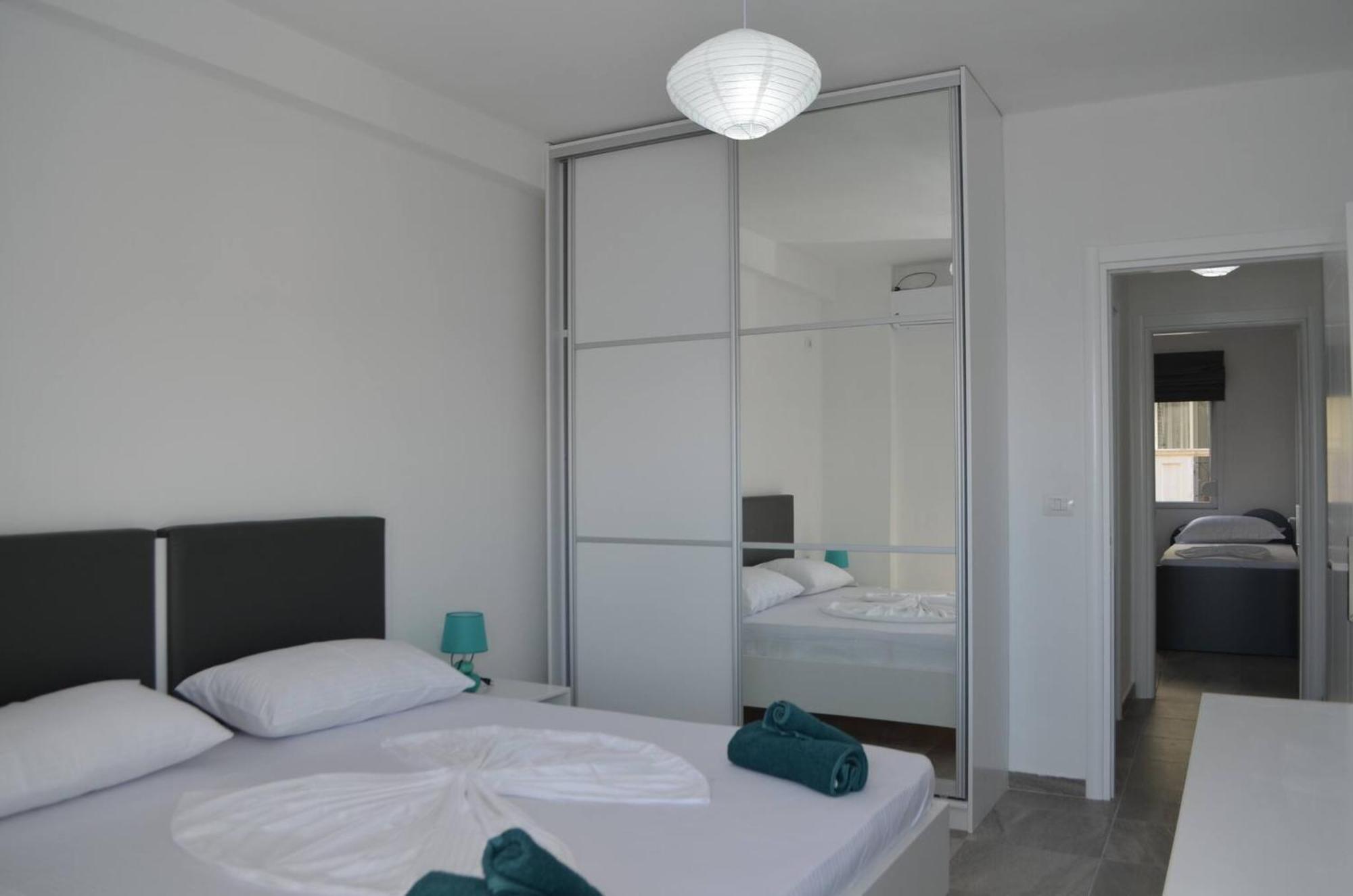 Wonderful View Apartments Sarandë Exterior foto